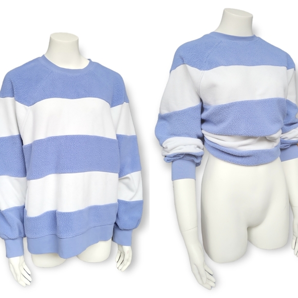 Gap Striped Cozy Sweater sz M Blue/White Retro/Vintage vibes
